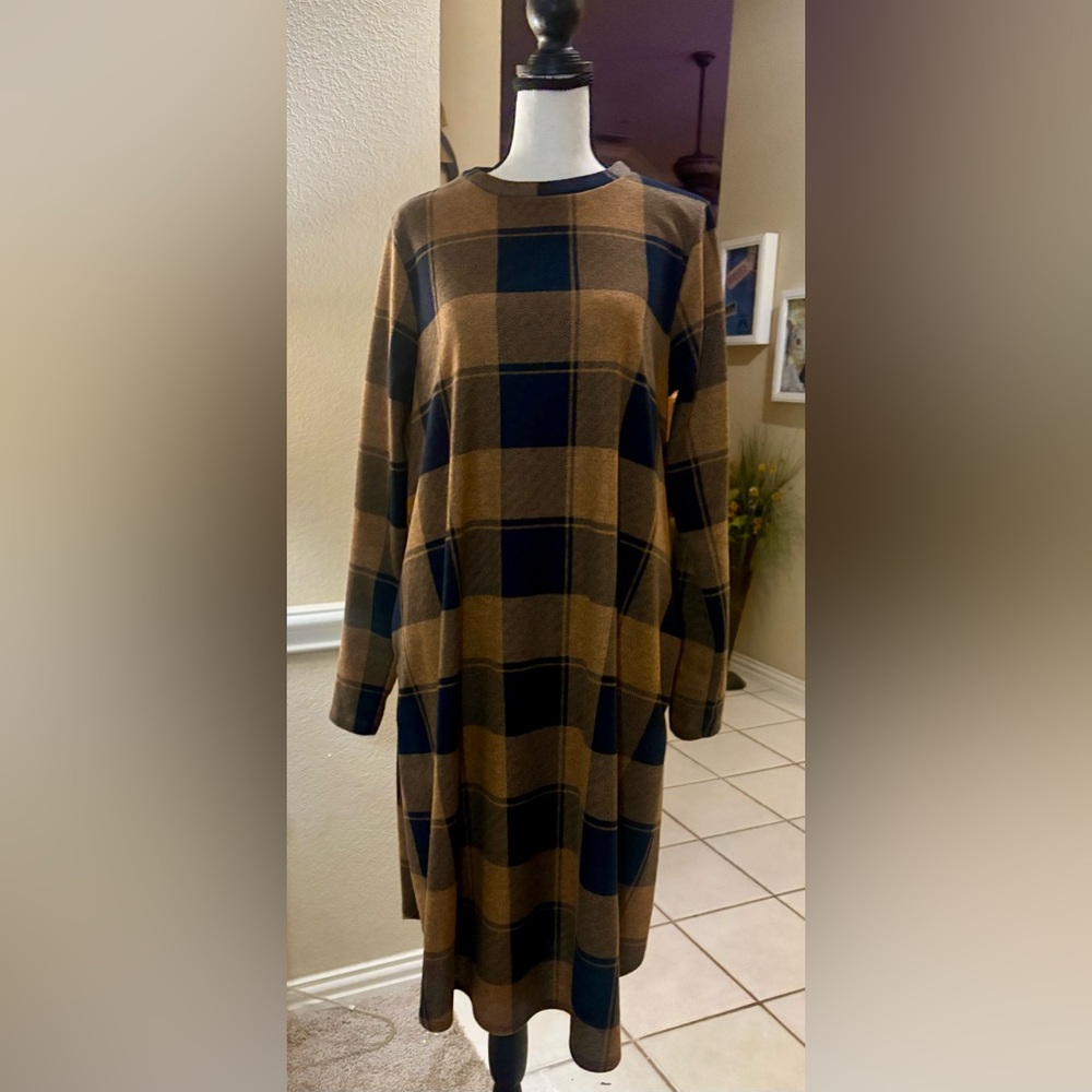 Plaid Long Sleeve Dress - Brown and Navy